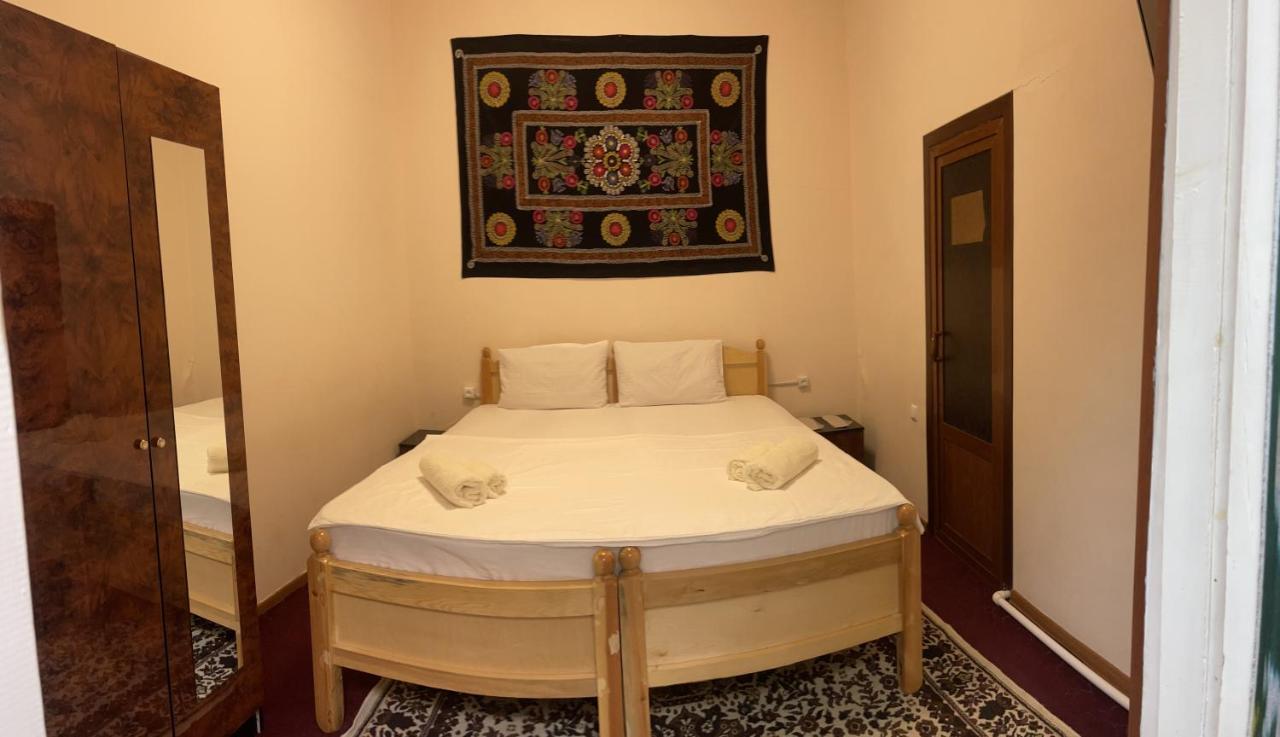 Hotel Habibi Bukhara Esterno foto